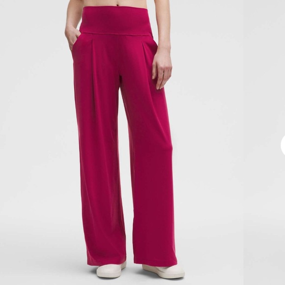 Lululemon Align Palazzo Pant *Regular Magenta Smoke NWOT - Picture 1 of 7